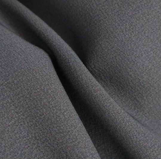 卒業式袴レンタル[宝塚風]黒の紋付き無地着物[身長156㎝前後対応]No.3077